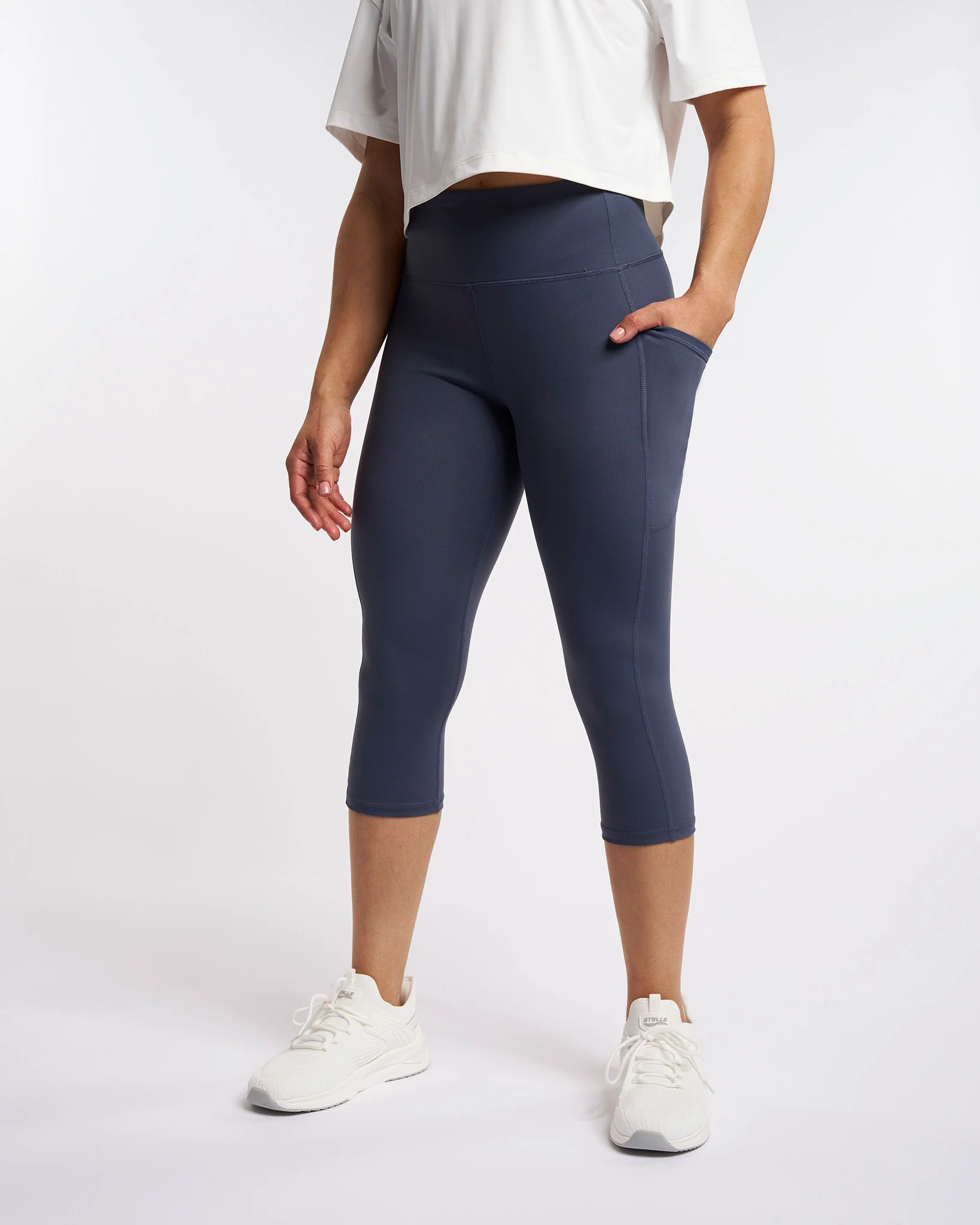 Capri Yoga leggings - Image 2