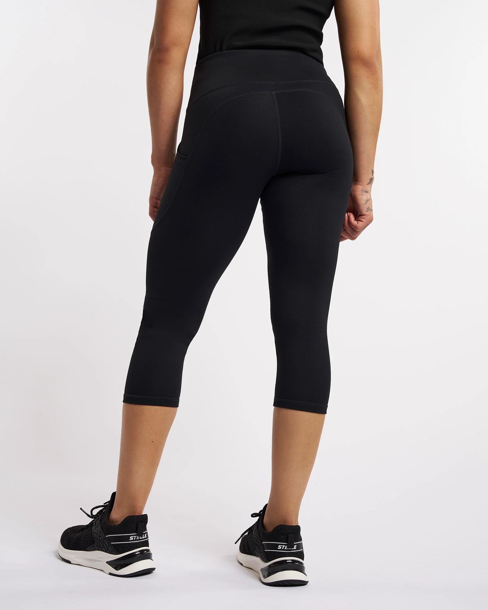 Capri Yoga leggings - Image 2