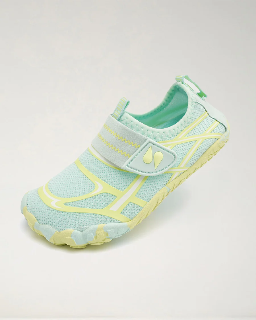 Kids StelleMesh Hook&Loop Free-Toe Water Shoes - Image 2
