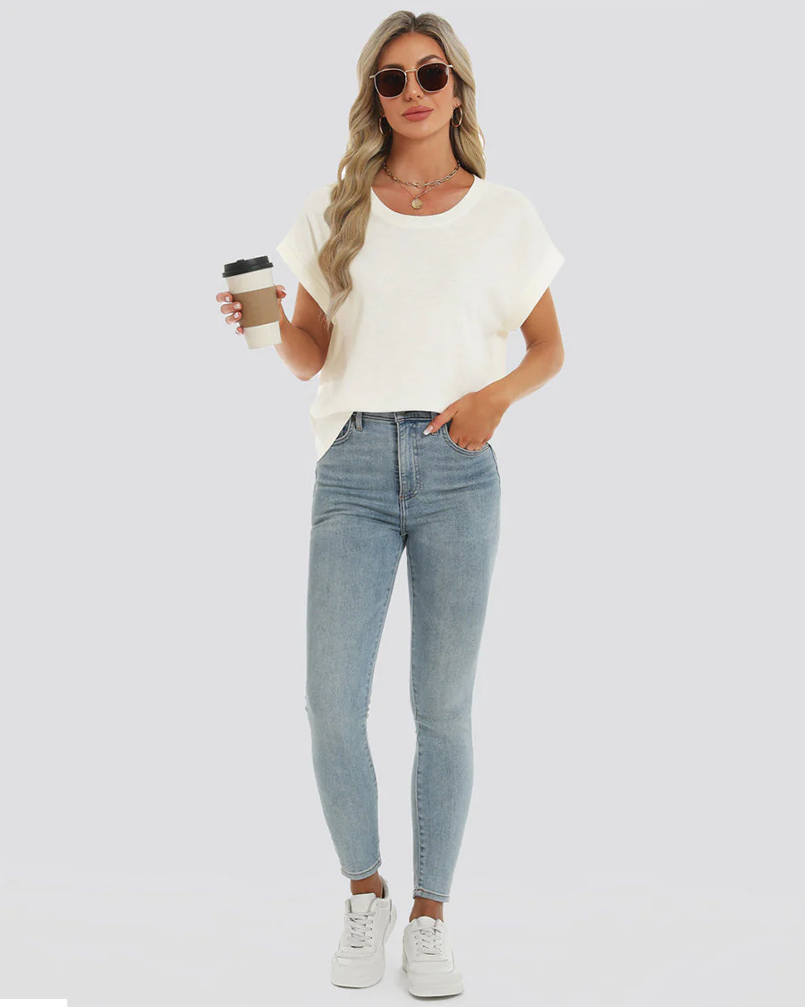 Short-Sleeve Oversized T-shirt - Image 4